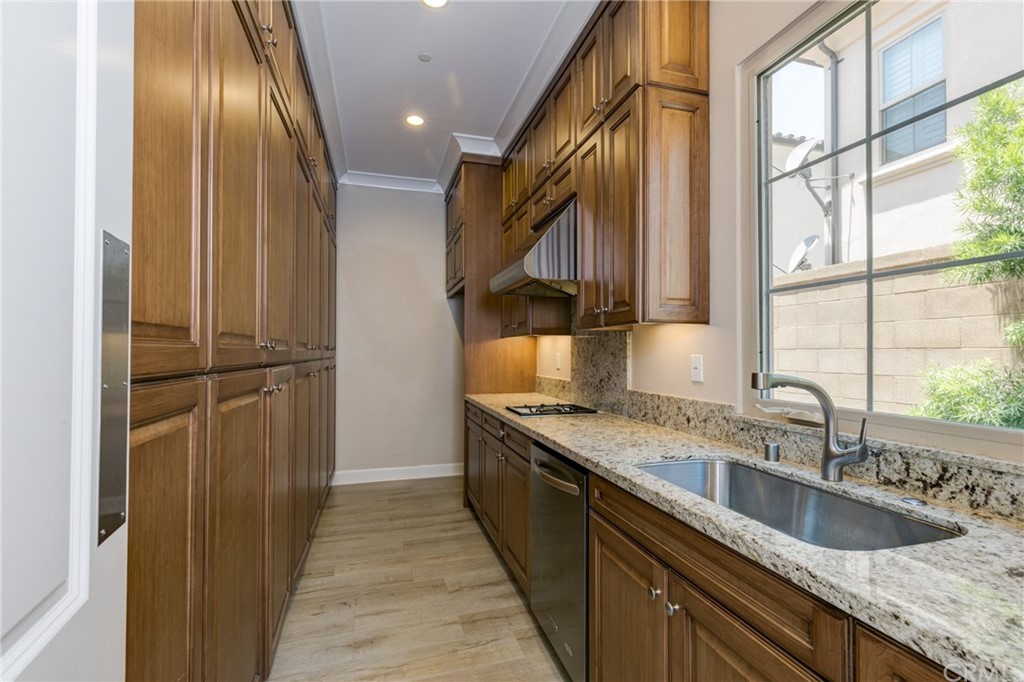 79 Purple Jasmine Irvine, CA 92620 - Photo 11 of 43