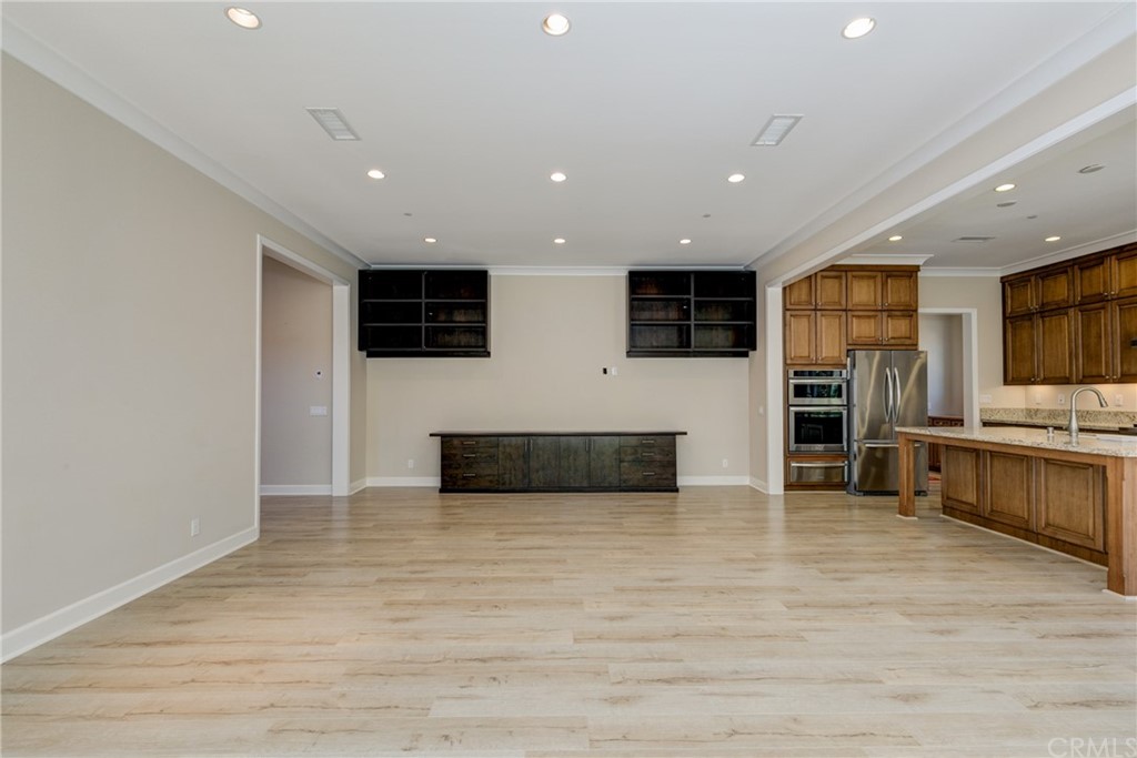 79 Purple Jasmine Irvine, CA 92620 - Photo 5 of 43