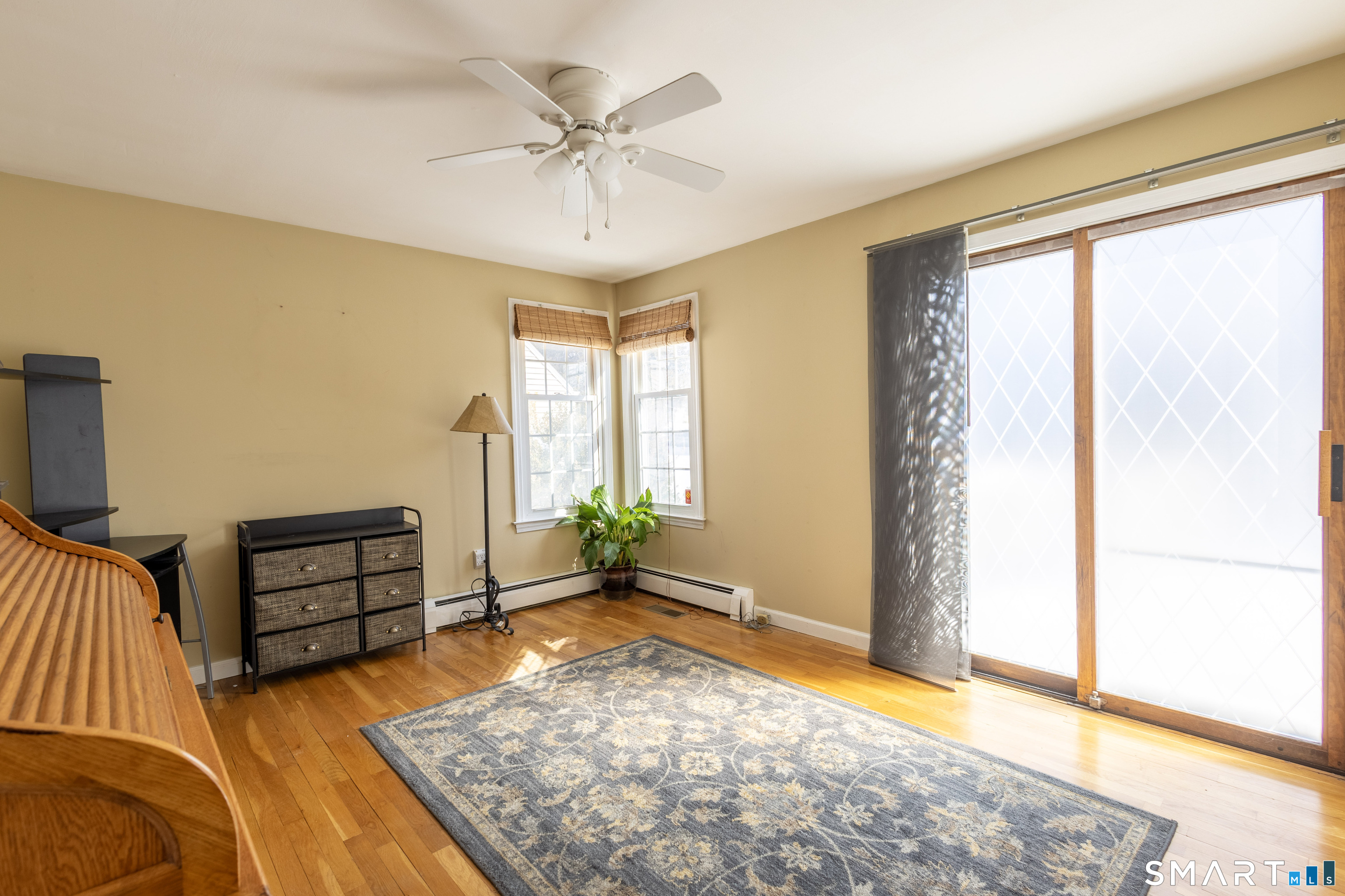 454 South Curtis Street Meriden, CT 06450 - Photo 17 of 36