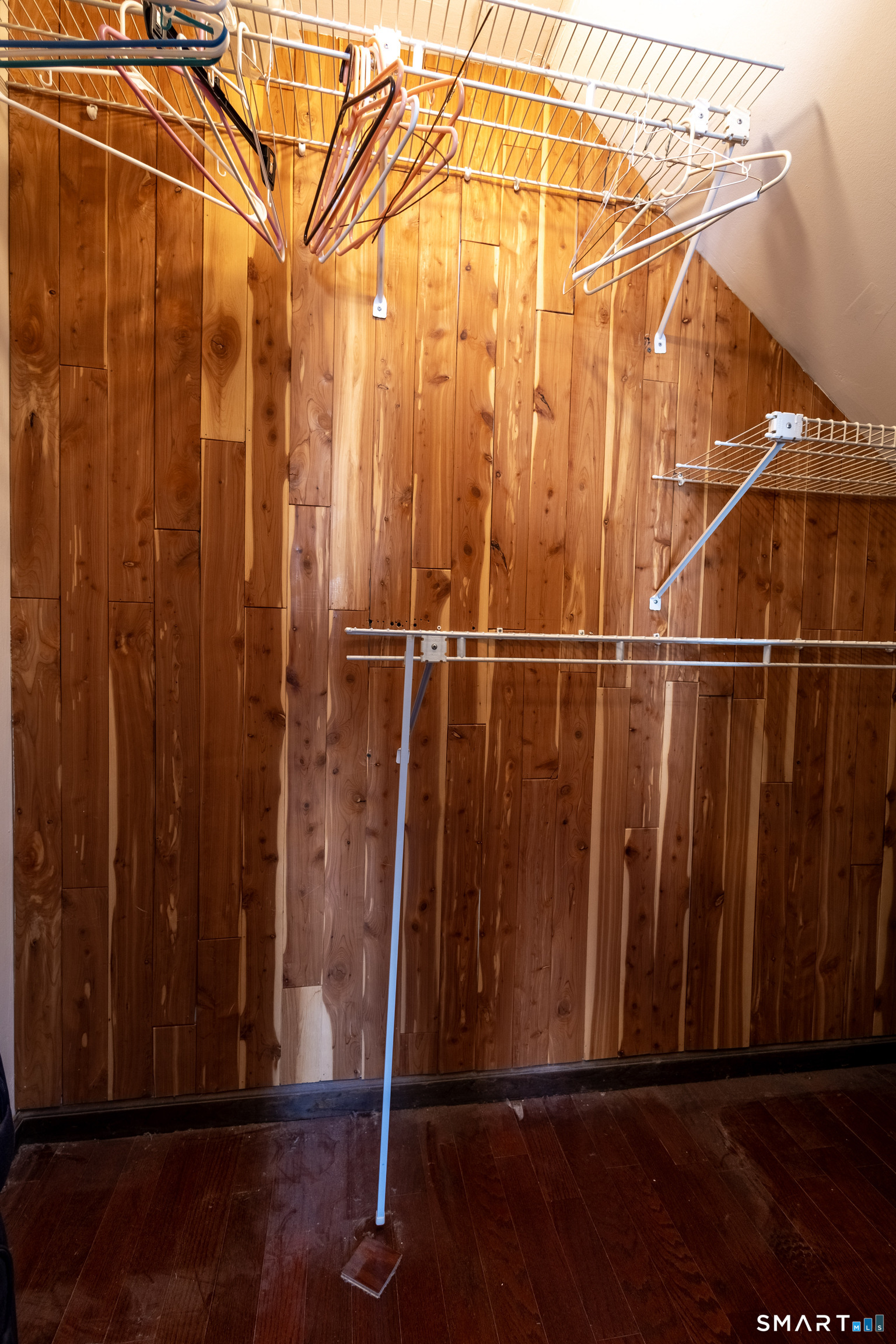 454 South Curtis Street Meriden, CT 06450 - Photo 24 of 36