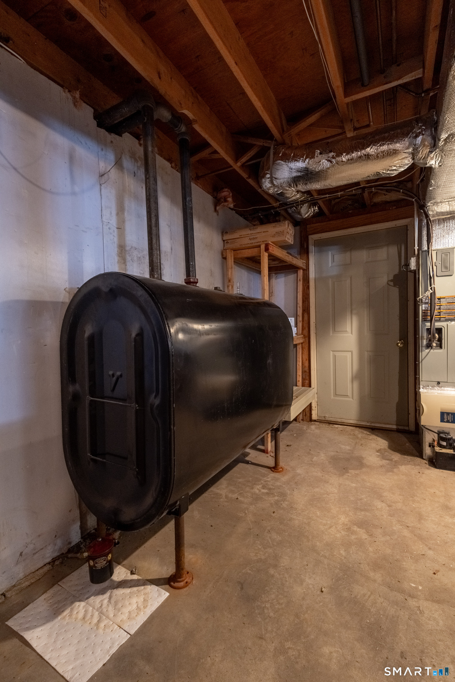 454 South Curtis Street Meriden, CT 06450 - Photo 29 of 36