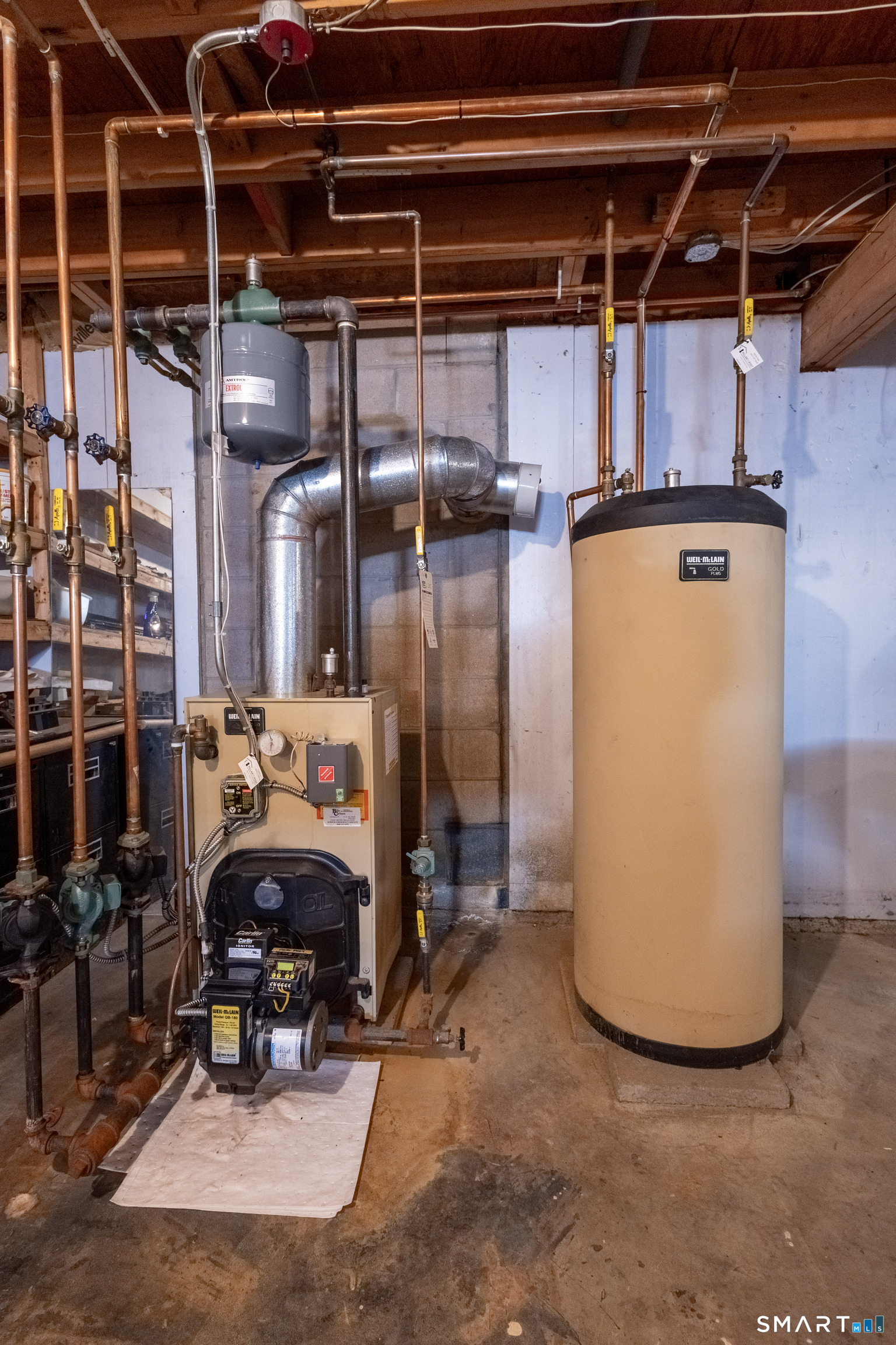 454 South Curtis Street Meriden, CT 06450 - Photo 30 of 36