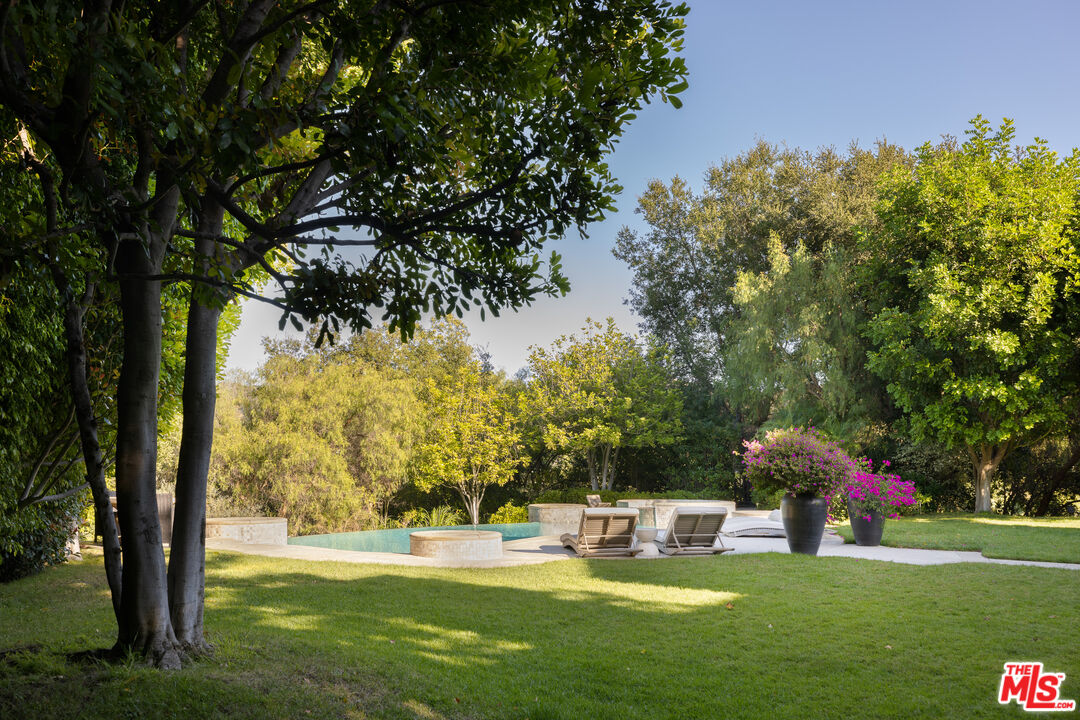11972 Lockridge Road Studio City, CA 91604 - Photo 2 of 29 a view of a park with large trees