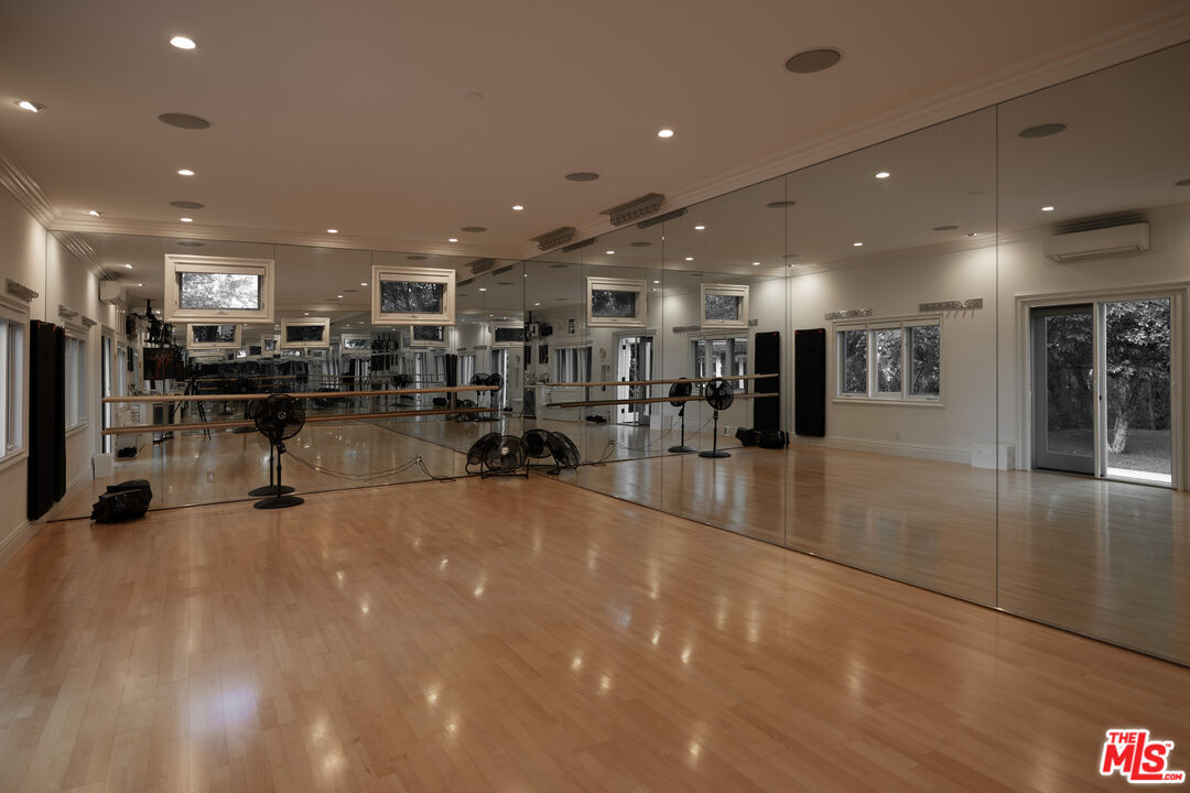 11972 Lockridge Road Studio City, CA 91604 - Photo 24 of 29 a view of a room with gym equipment
