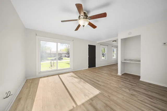 $169,500 | 2011 219th Street, Sauk Village, IL 60411