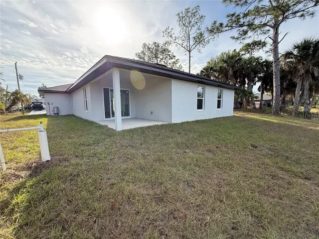 $2,100 | 2665 Begonia Terrace, North Port, FL 34286