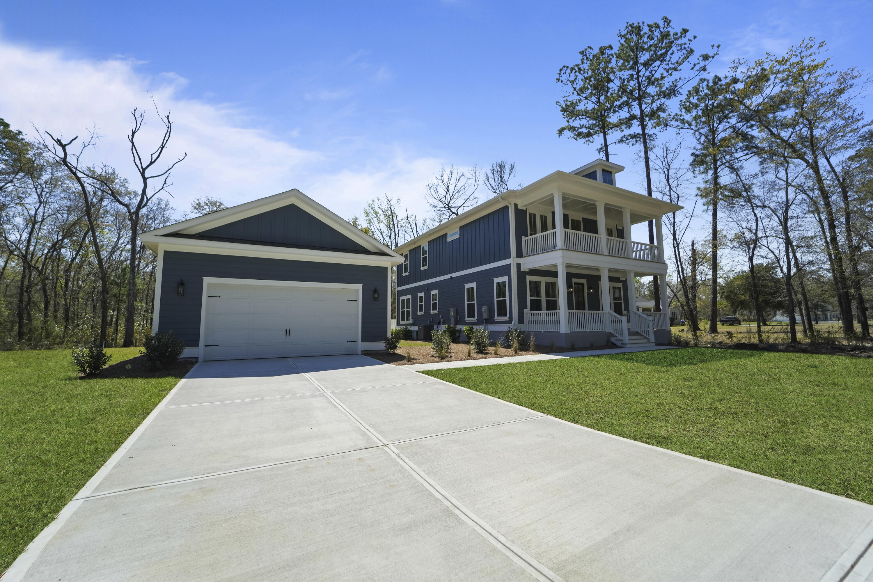 4235 Royal Harbor Road Hollywood, SC 29449 - Photo 3 of 52 front left