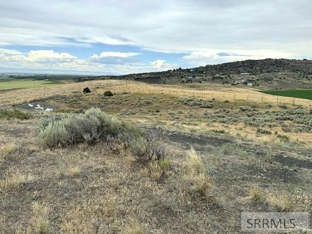 1030 East Butte Road Menan, ID 83434 - Photo 7 of 10