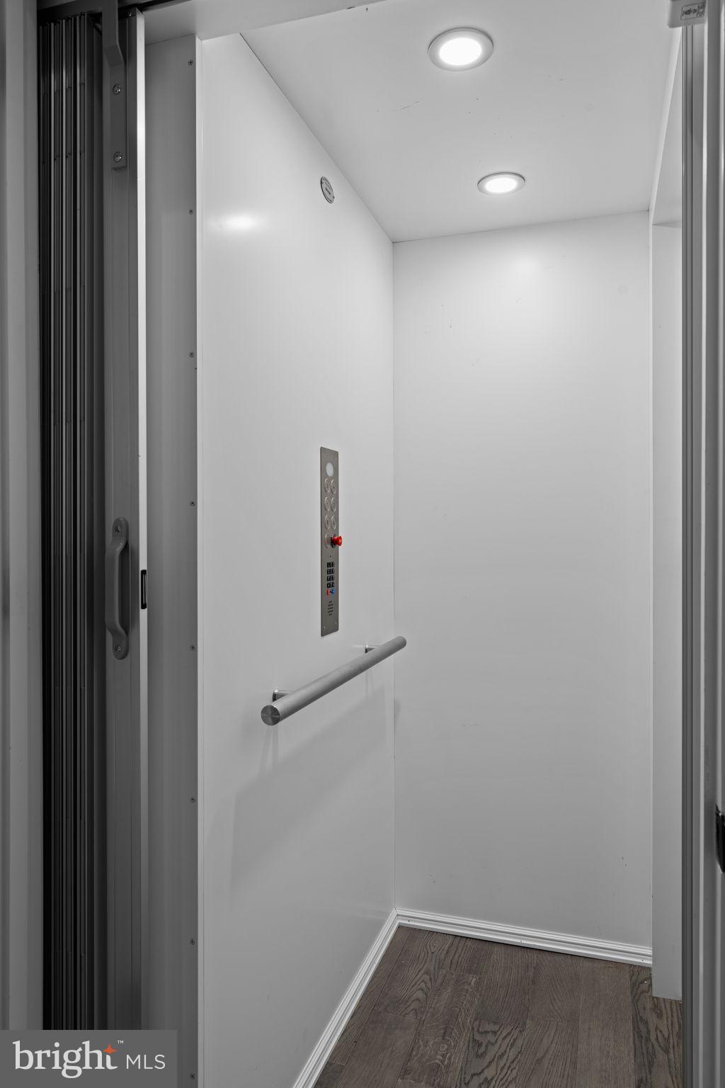 742 South Broad Street Philadelphia, PA 19146 - Photo 13 of 41 a view of hallway with closet