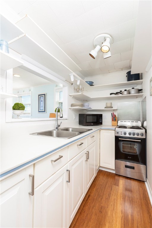 706 Charlestown Beach Road Charlestown, RI 02813 - Photo 10 of 26 Gallery Image 10