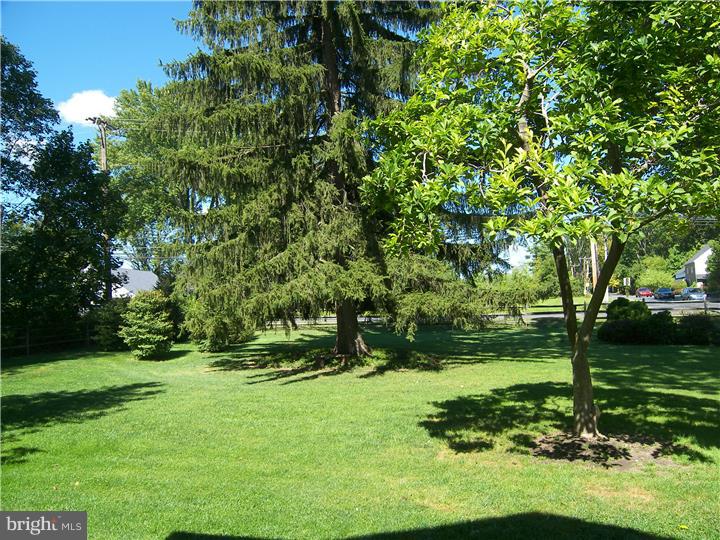 2496 Holicong Road New Hope, PA 18938 - Photo 3 of 24 Gallery Image 3