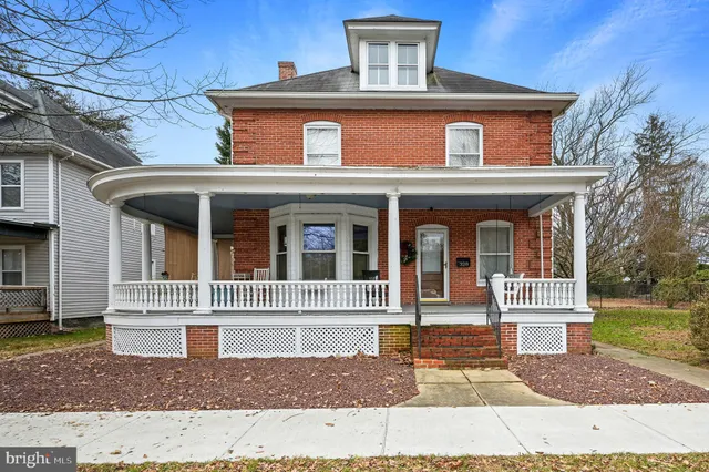 $425,000 | 328 North Bradford Street, Dover, DE 19904