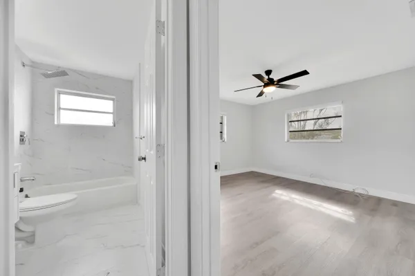 $2,725 | 104 Palamino Circle, Boca Raton, FL 33487