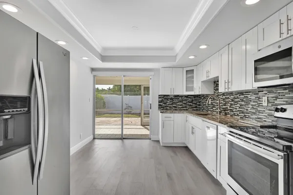 $2,725 | 104 Palamino Circle, Boca Raton, FL 33487