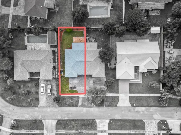 $2,725 | 104 Palamino Circle, Boca Raton, FL 33487