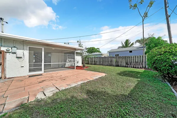 $2,725 | 104 Palamino Circle, Boca Raton, FL 33487