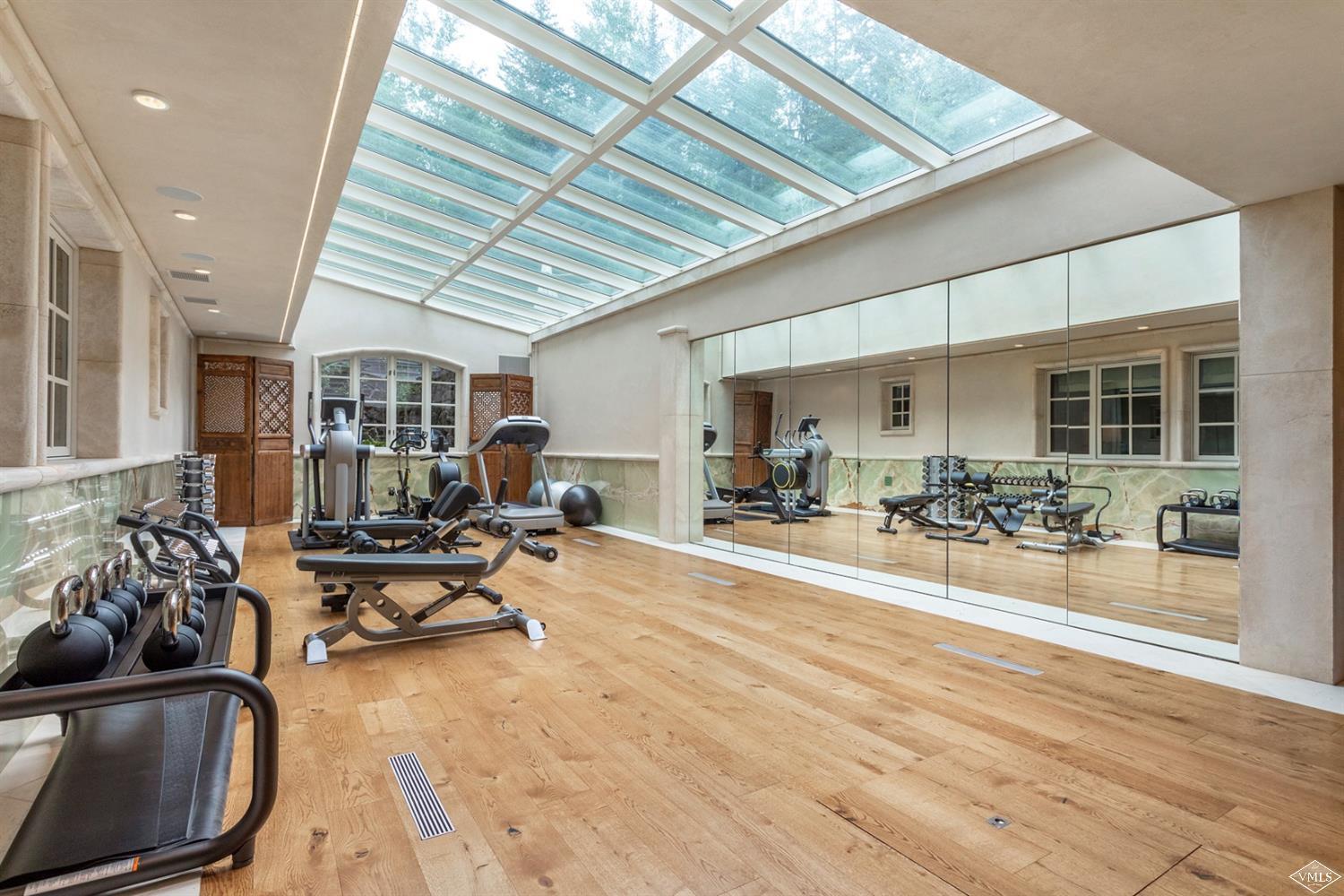 424 West Forest Road Vail, CO 81657 - Photo 17 of 17 a room with lots of table and chairs