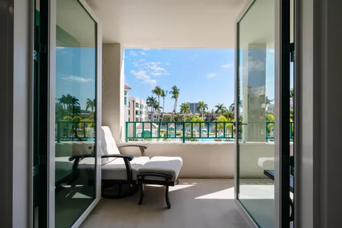 $1,595,000 | 100 Southeast 5th Avenue, Unit 415, Boca Raton, FL 33432
