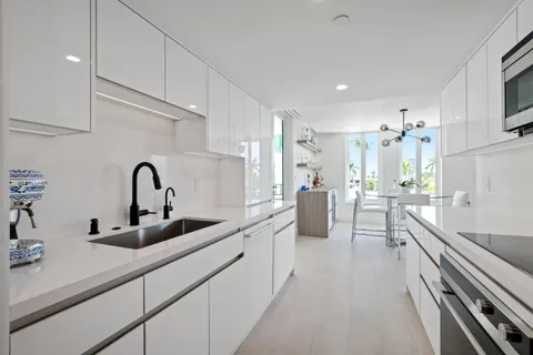 $1,595,000 | 100 Southeast 5th Avenue, Unit 415, Boca Raton, FL 33432