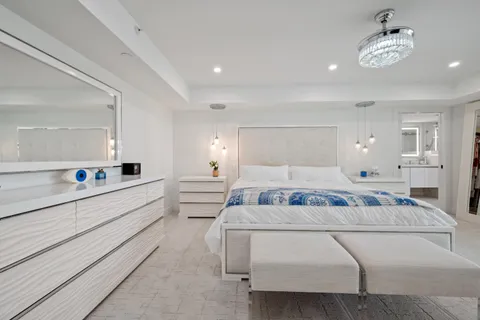 $1,595,000 | 100 Southeast 5th Avenue, Unit 415, Boca Raton, FL 33432