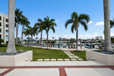 $1,595,000 | 100 Southeast 5th Avenue, Unit 415, Boca Raton, FL 33432