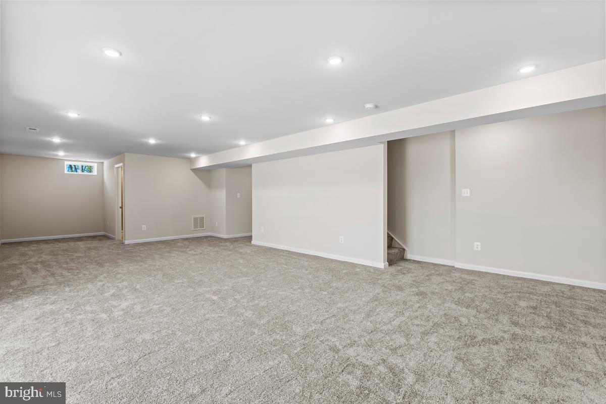 10465 Dowell Road Midland, VA 22728 - Photo 10 of 14