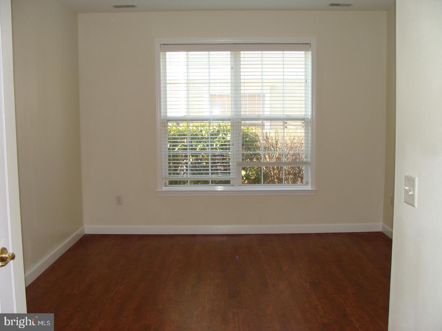 52 Kyle Way Ewing, NJ 08628 - Photo 18 of 27