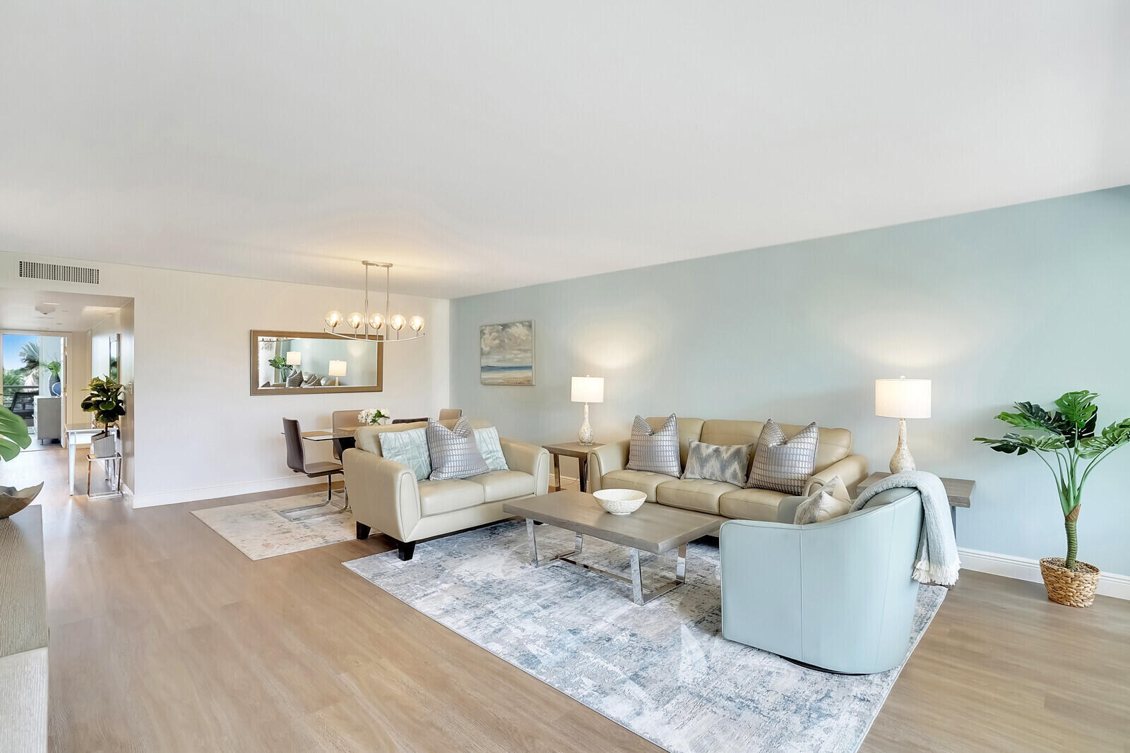 4101 North Ocean Boulevard, Unit D207 Boca Raton, FL 33431 - Photo 17 of 38 Living Room