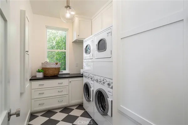 $25,000 | 2217 Laurel Place, Newport Beach, CA 92663