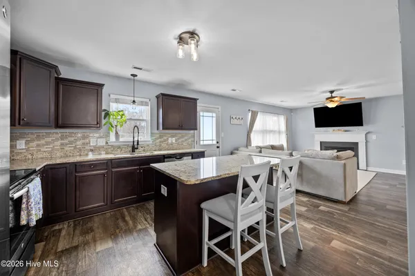 $349,900 | 214 Breakwater Drive, Sneads Ferry, NC 28460