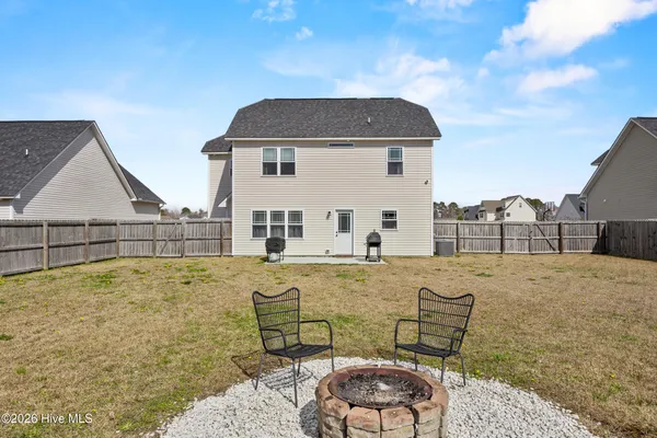 $349,900 | 214 Breakwater Drive, Sneads Ferry, NC 28460