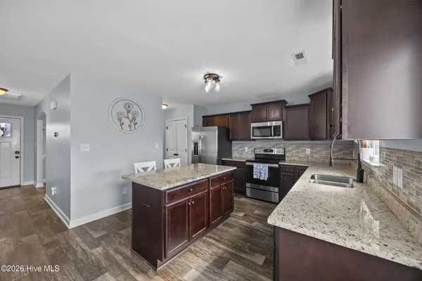 $349,900 | 214 Breakwater Drive, Sneads Ferry, NC 28460