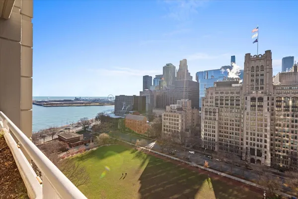 $6,950 | 250 East Pearson Street, Unit 1601A, Chicago, IL 60611