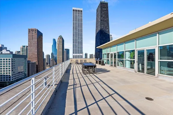 $6,950 | 250 East Pearson Street, Unit 1601A, Chicago, IL 60611