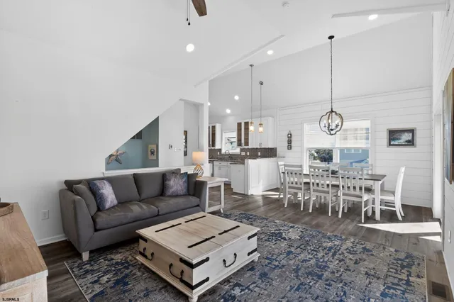 $1,790,000 | 5 East Sumner Avenue, Strathmere, NJ 08248