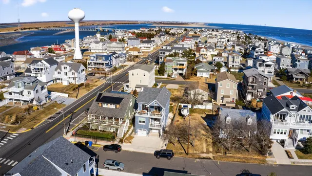 $1,790,000 | 5 East Sumner Avenue, Strathmere, NJ 08248