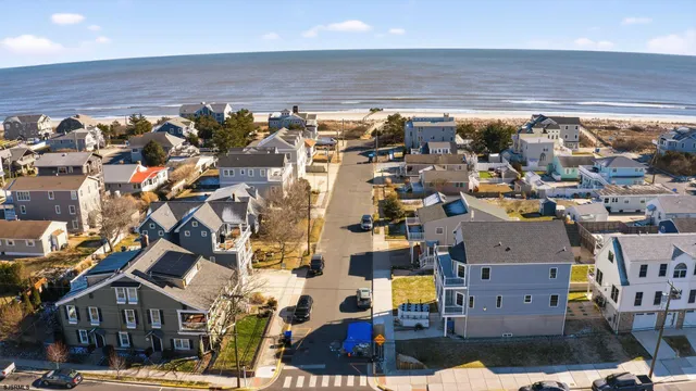 $1,790,000 | 5 East Sumner Avenue, Strathmere, NJ 08248