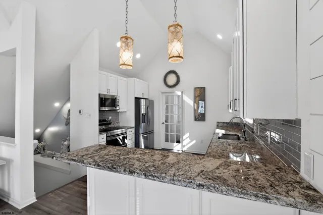 $1,790,000 | 5 East Sumner Avenue, Strathmere, NJ 08248