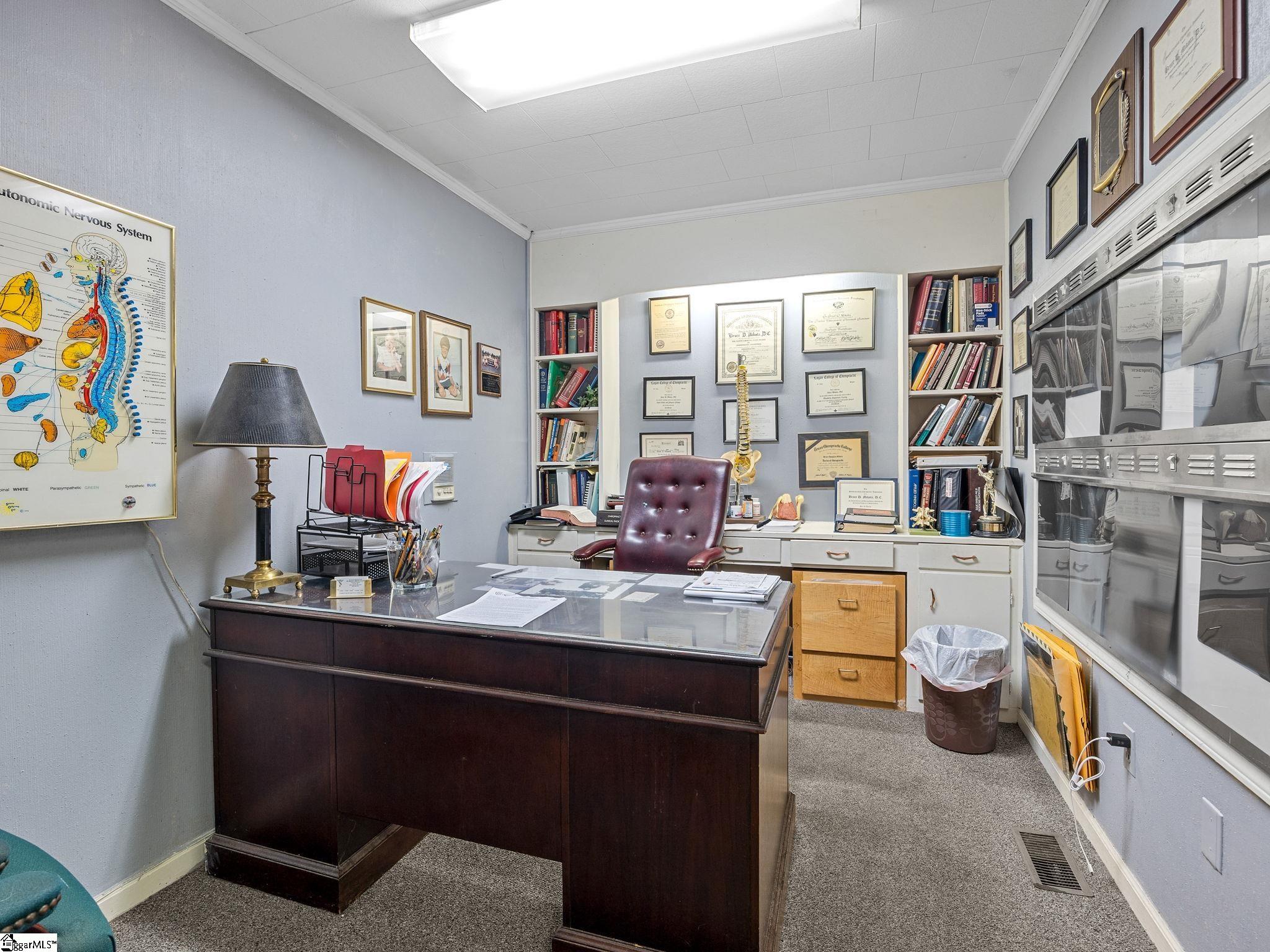 111 West Rutledge Avenue Gaffney, SC 29340 - Photo 13 of 37