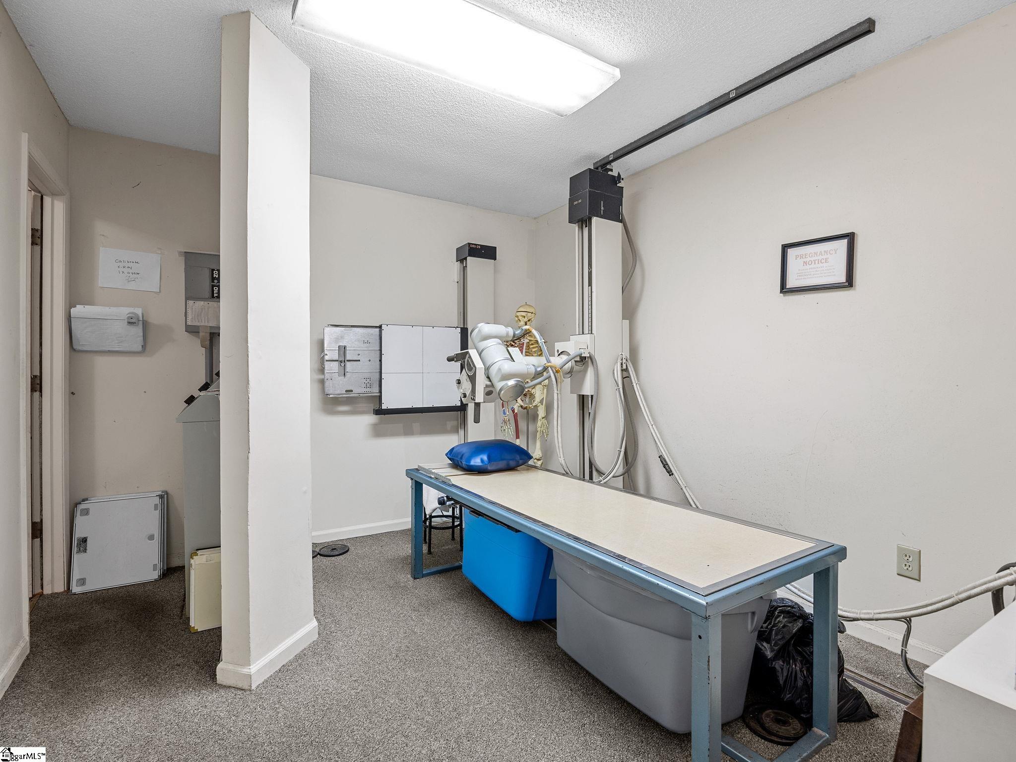 111 West Rutledge Avenue Gaffney, SC 29340 - Photo 26 of 37