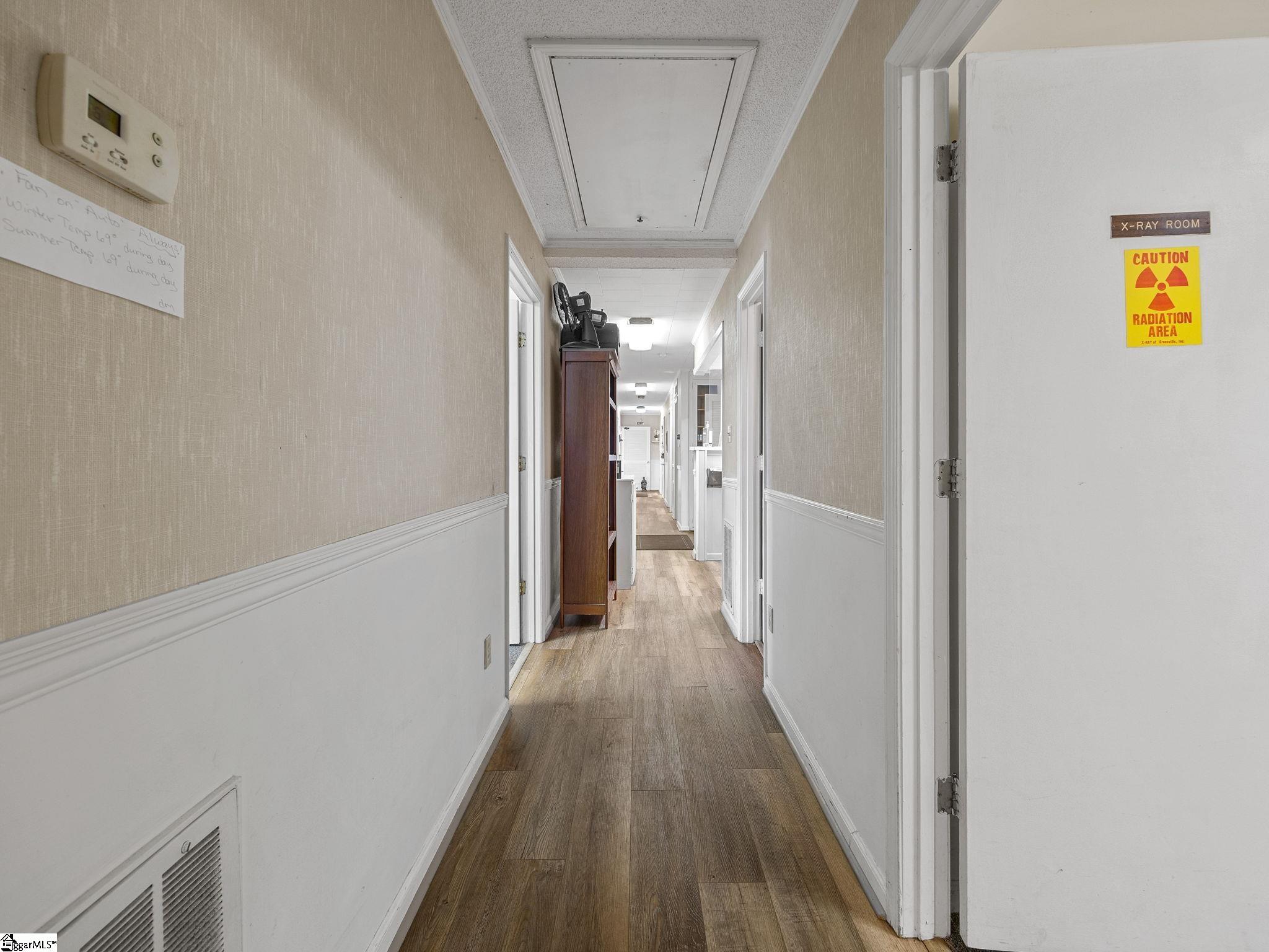 111 West Rutledge Avenue Gaffney, SC 29340 - Photo 30 of 37