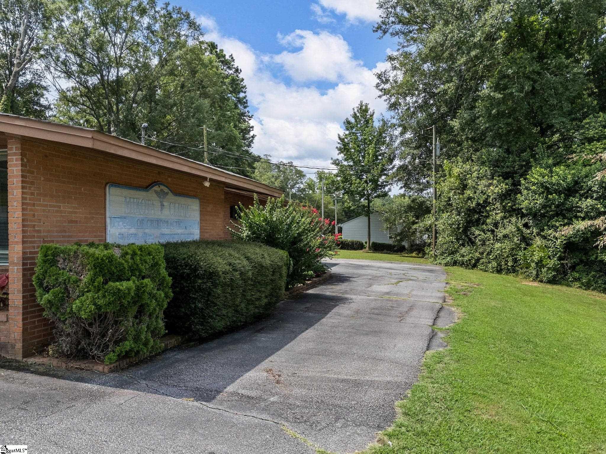 111 West Rutledge Avenue Gaffney, SC 29340 - Photo 31 of 37