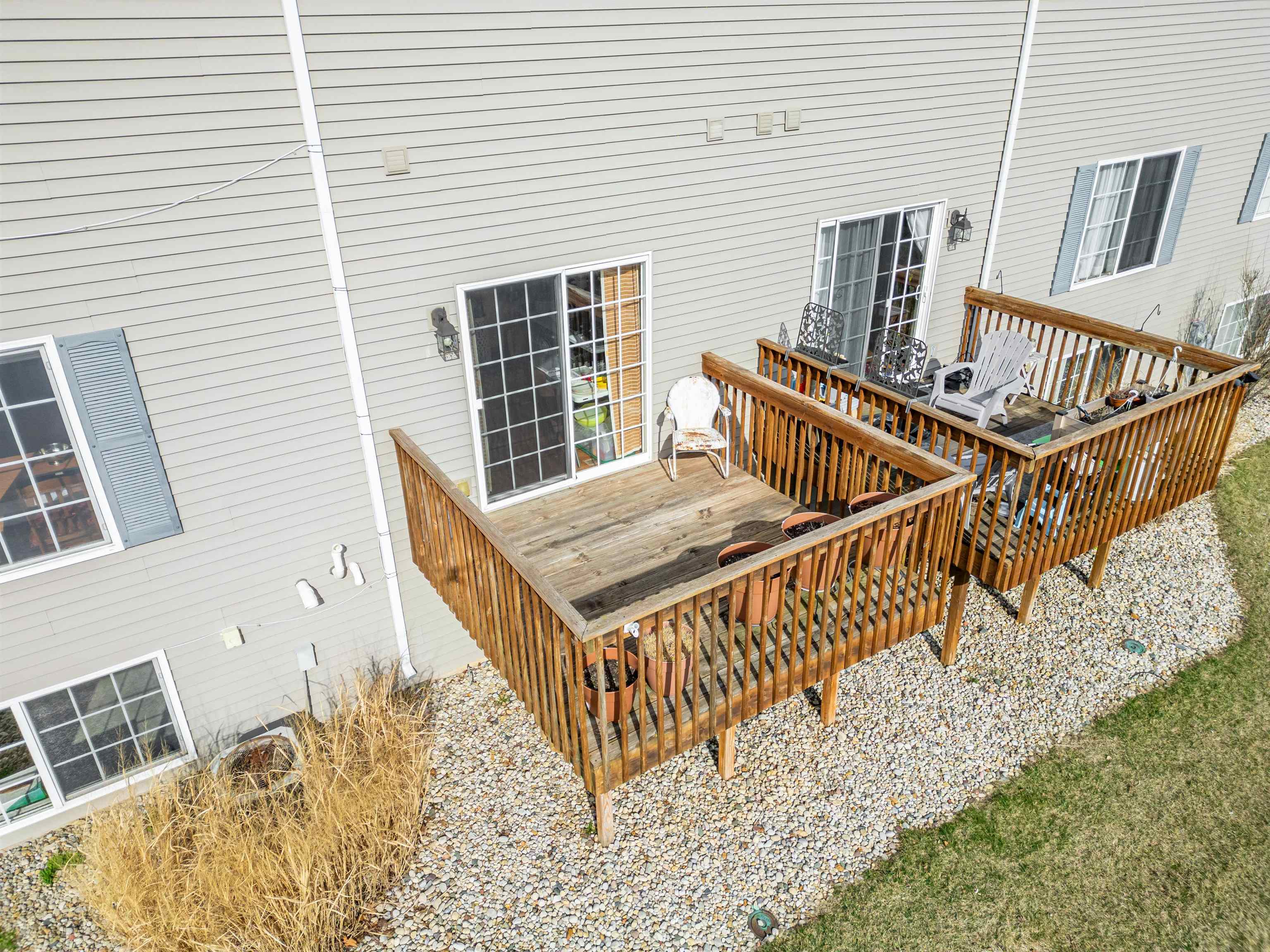 2155 Derby Lane Belvidere, IL 61008 - Photo 28 of 37 a view of balcony with wooden floor and fence