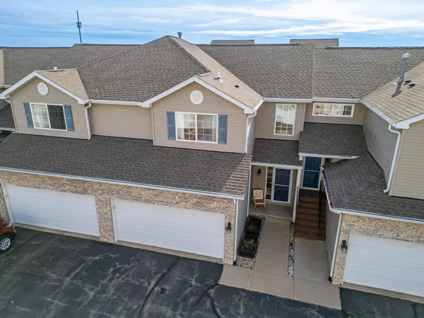 $199,900 | 2155 Derby Lane, Belvidere, IL 61008