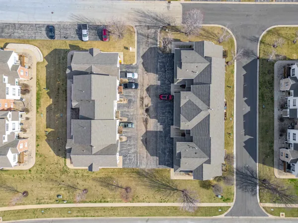 $199,900 | 2155 Derby Lane, Belvidere, IL 61008