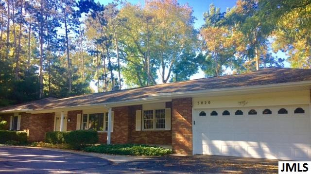 3020 Warwick Road Jackson, MI 49203 - Photo 1 of 31 Photo 1