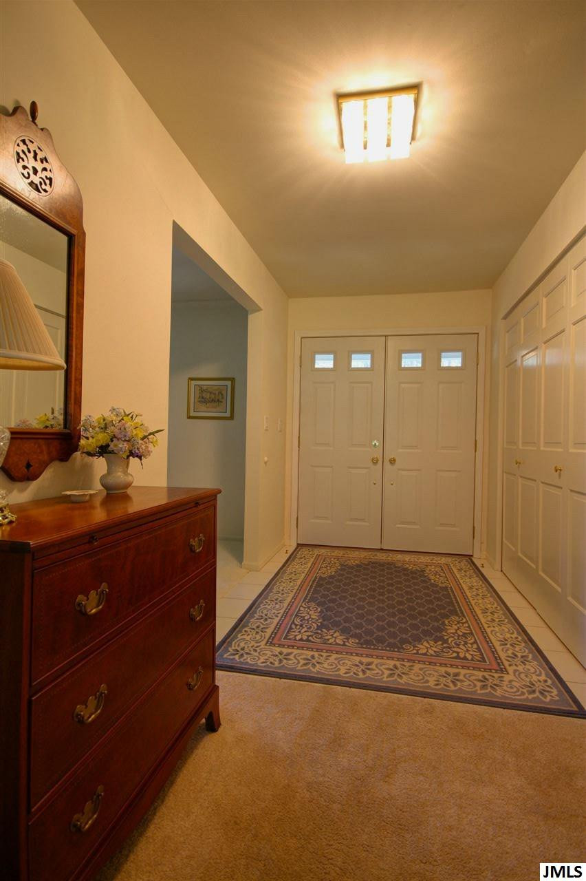 3020 Warwick Road Jackson, MI 49203 - Photo 13 of 31 Photo 13