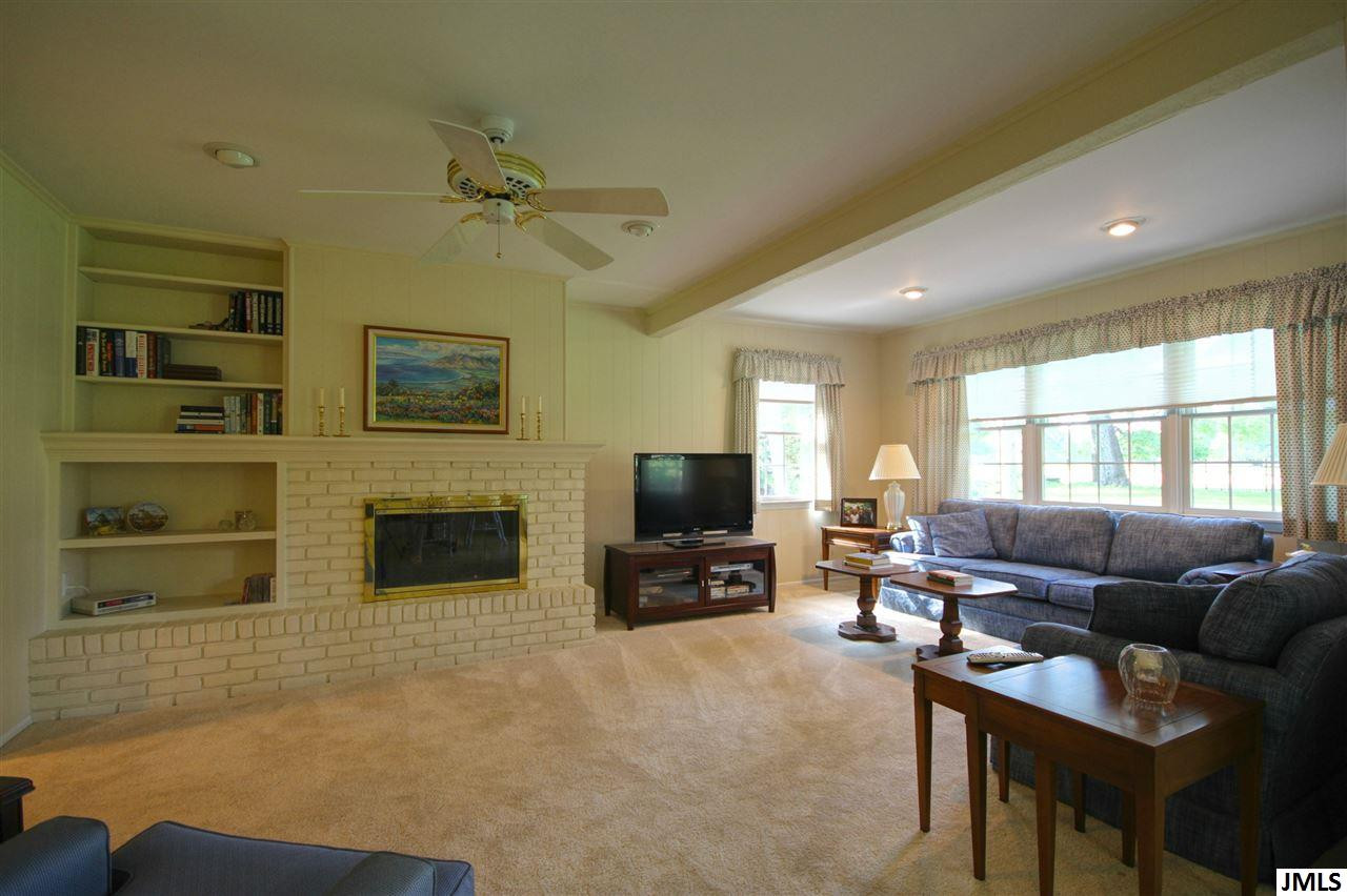 3020 Warwick Road Jackson, MI 49203 - Photo 16 of 31 Photo 16
