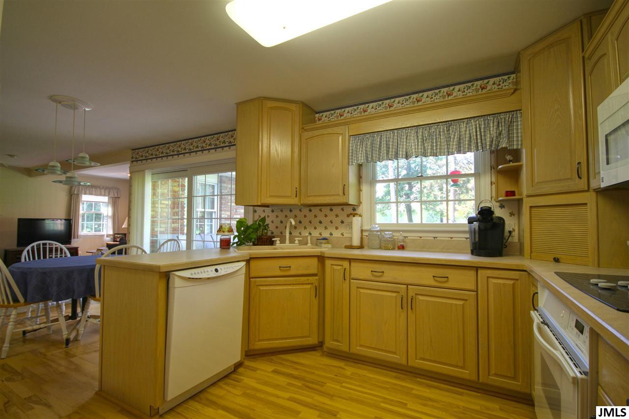 3020 Warwick Road Jackson, MI 49203 - Photo 19 of 31 Photo 19