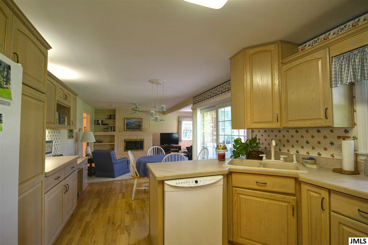 3020 Warwick Road Jackson, MI 49203 - Photo 20 of 31 Photo 20